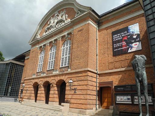 Odense_theatre.jpg