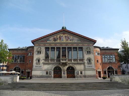 Arhus_Theatre_1.jpg