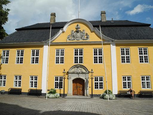 Aalborg_Hotel-de-Ville.jpg