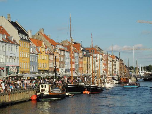 Kobenhavn_Nyhavn_2.jpg