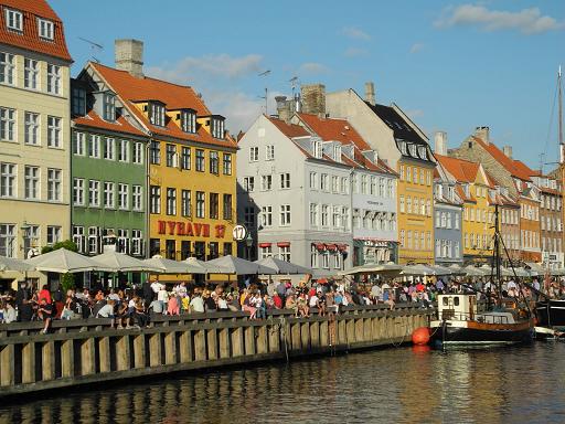 Kobenhavn_Nyhavn_4.jpg