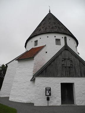 Olster-Kirke_2.jpg