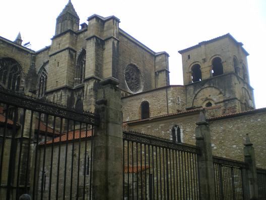 Oviedo_Cathedrale_05.jpg