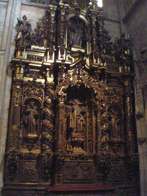 Oviedo_Cathedrale_15.jpg
