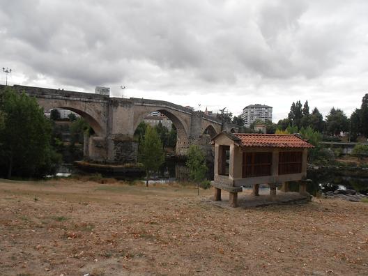 Ourense_Pont_Romain_1.jpg