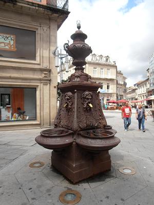 Pontevedra_Rua-Soportales_1.jpg