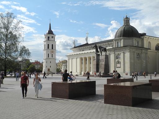 Vilnius_Cathedrale_1.jpg