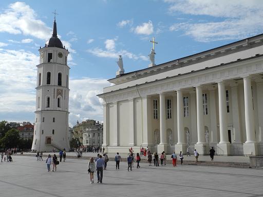 Vilnius_Cathedrale_3.jpg