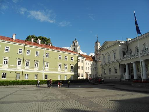 Vilnius_Parlement_1.jpg