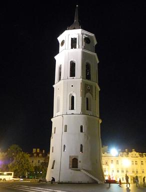 Vilnius_night_2.jpg