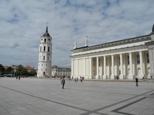 Vilnius_Cathedrale_1.jpg
