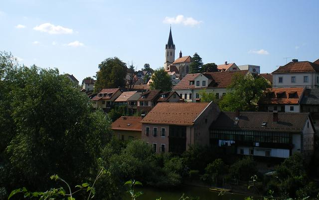 dan10-novo_mesto_vue_densemble.jpg