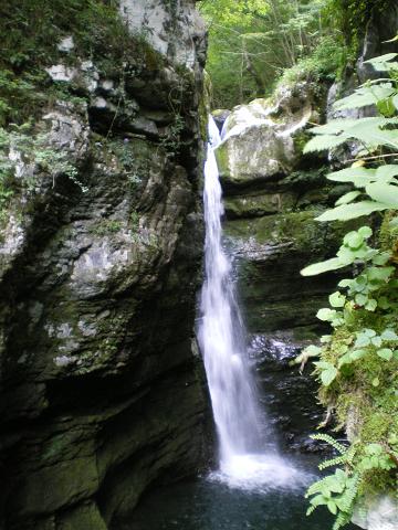 dan20-sentier_kobarid_premiere_cascade_1.jpg