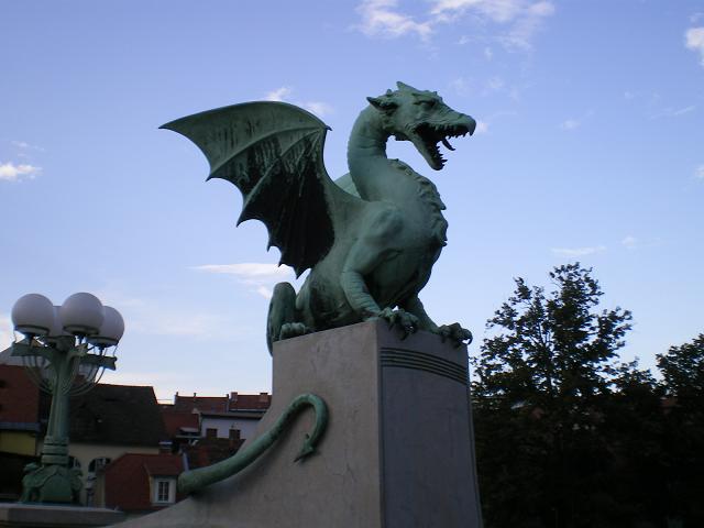 dan29-ljubljana_dragon_1.jpg